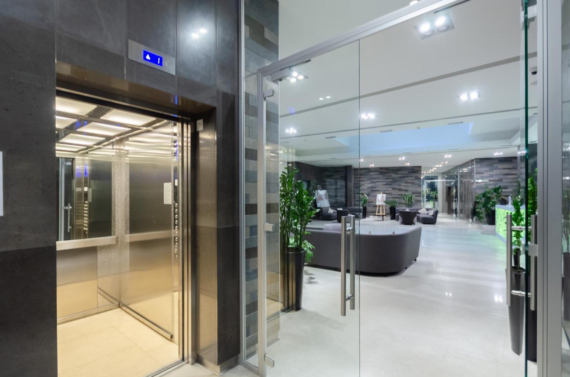 Petrovdom 267-373 In Best Apartments In Rc Central Park Київ Екстер'єр фото